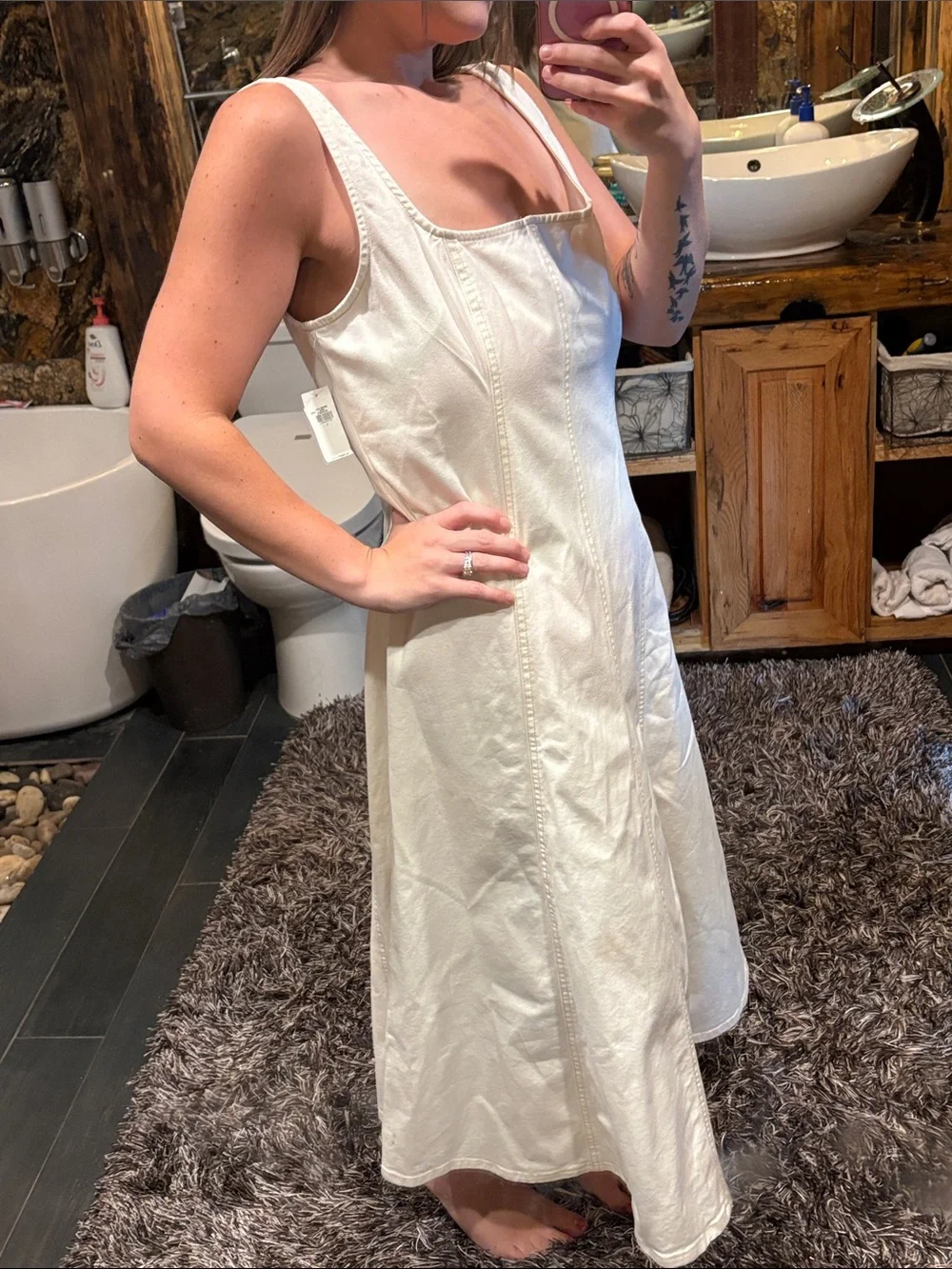 White Sleeveless OLD NAVY L Maxi Dress - Classic Summer Style